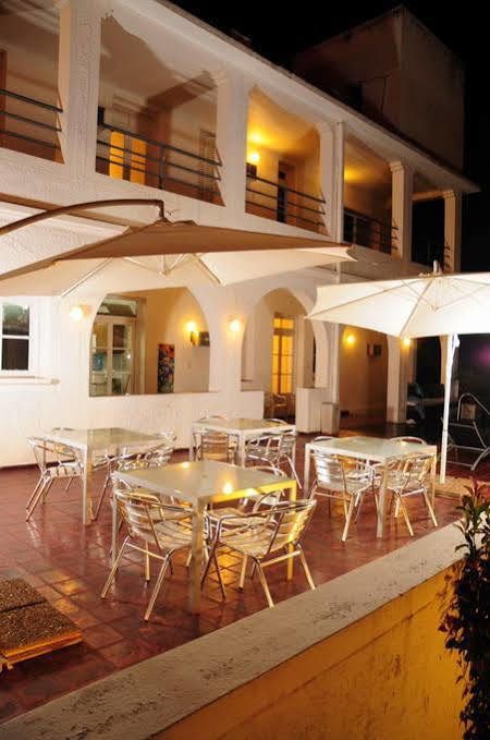 Hostal De La Costa فيلا كارلوس باز المظهر الخارجي الصورة